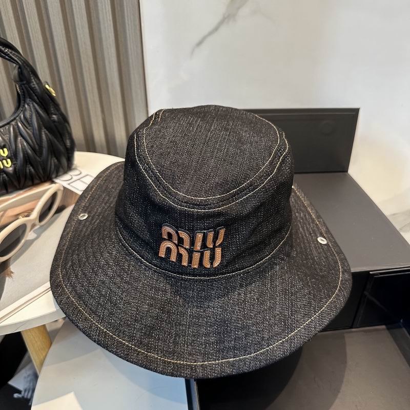 Miumiu hat dx70